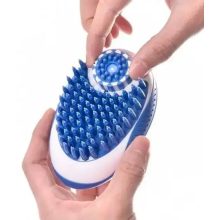 M-PETS samponadagolós mosdatókefe 11,5x7,5cm kék